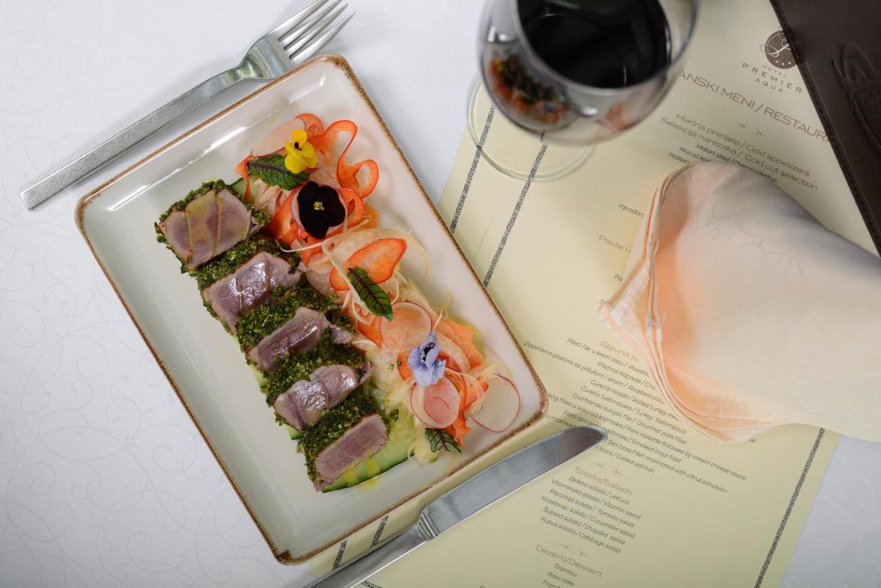 Hotel Premier Aqua - Adults Only Врднік Екстер'єр фото A plate of tuna